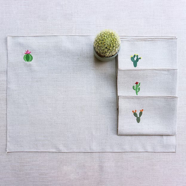 Set 4 Tovagliette in Lino Ricamate – Cactus